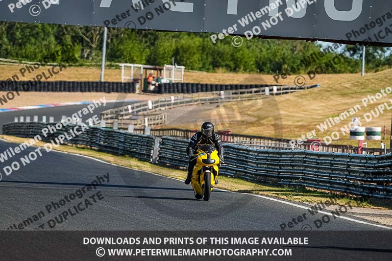 enduro digital images;event digital images;eventdigitalimages;mallory park;mallory park photographs;mallory park trackday;mallory park trackday photographs;no limits trackdays;peter wileman photography;racing digital images;trackday digital images;trackday photos
